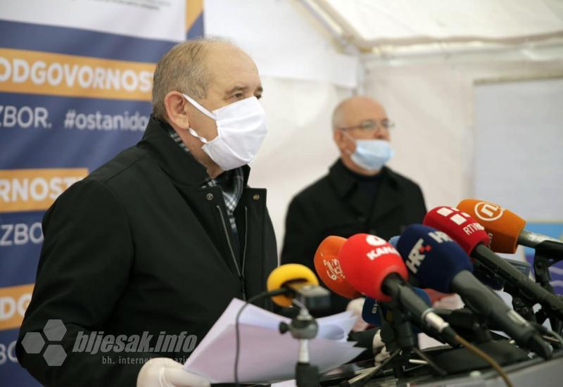 Pero Pavlović - HNŽ može pomoći i drugima: Dva klastera u Mostaru, tri osobe na respiratoru