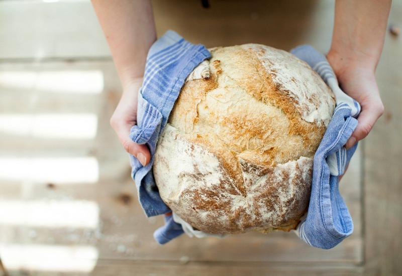 Ispecite kruh bez kvasca