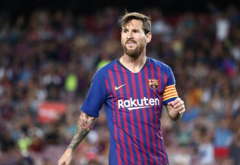 Lionel Messi opet je zaprepašten postupkom kluba - Barcini igrači pristali na 70 posto niže plaće, oglasio se Messi u nevjerici