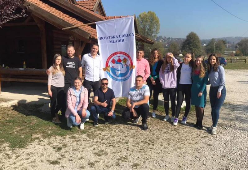 Humanitarna akcija Hrvatske udruge mladih u Središnjoj Bosni