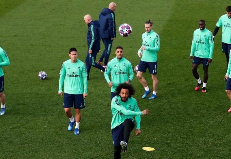 Igrači Reala na treningu - Poznati su prekobrojni igrači: Real želi uštedjeti 75 milijuna eura