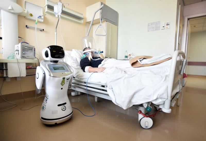 Neumorni asistenti: Roboti spašavaju sestre i liječnike