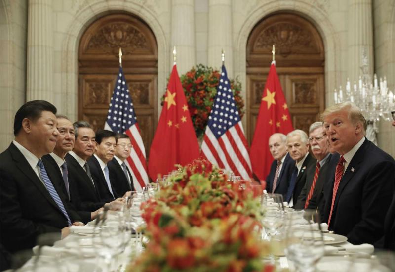 Donald Trump i Xi Jinping AP - Izolacija i socijalna distanca će se pretočiti u državni princip