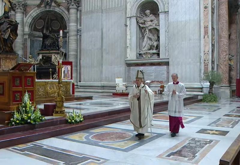 Papa Franjo izdvojio radnike u pogrebnim društvima u svojoj molitivi