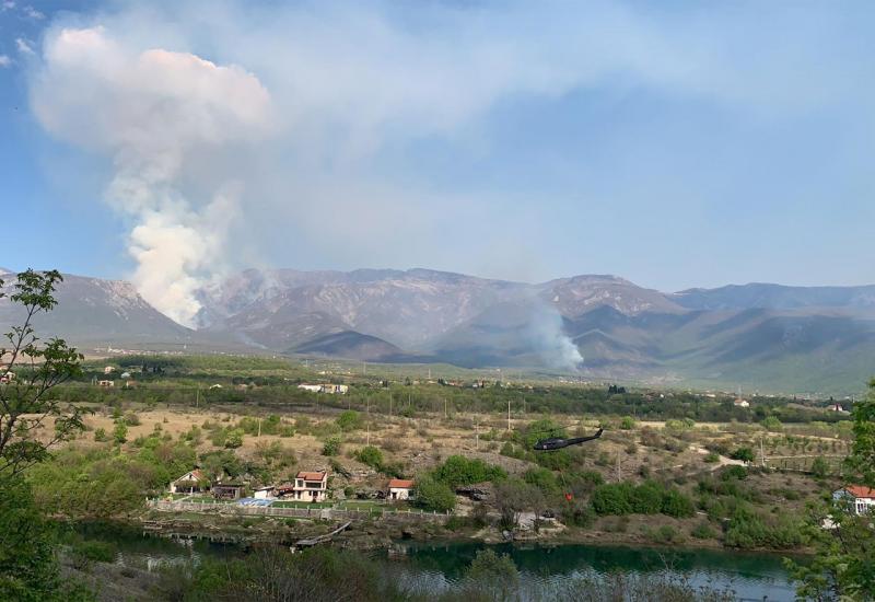 Helikopter gubi bitku s vatrom: Pozivaju se dragovoljci da pomognu sjeverno od Mostara
