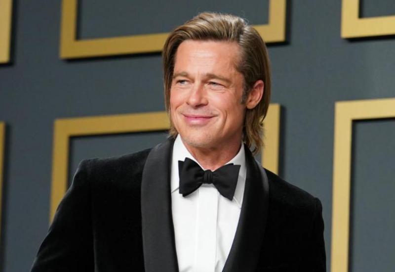 Brad Pitt - Brad je mnoge žene ljubio, a jedna tvrdi da ga je naučila umijeću ljubljenja