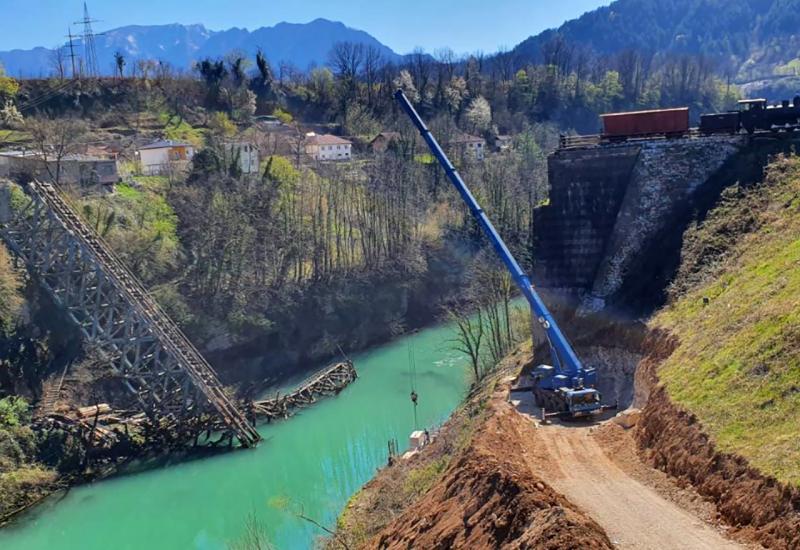 Za razvoj turizma: U tijeku radovi na obnovi mosta Bitke na Neretvi u Jablanici