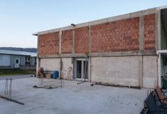 Užasni uvjeti: Vapaji ljudi smještenih u privatni izolatorij u Mostaru