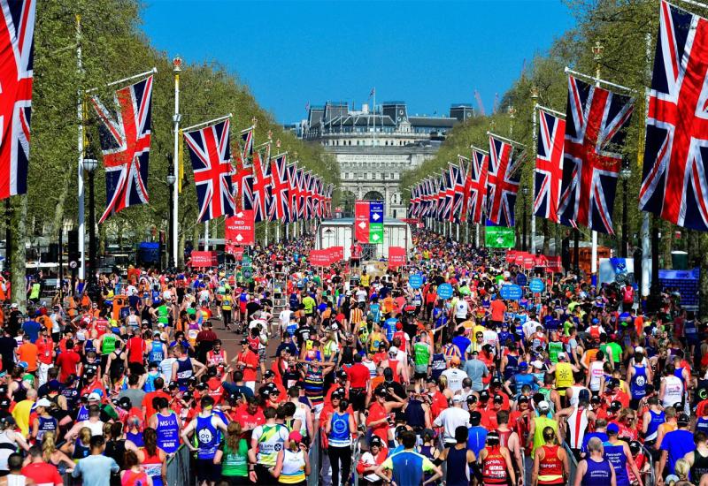 Maratonci će trčati s uređajem za razmak