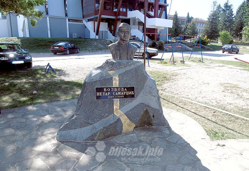 Spomenik vojvodi Petru Samardžiću - Nevesinje, „gnijezdo darovitih i poduzetnih ljudi“