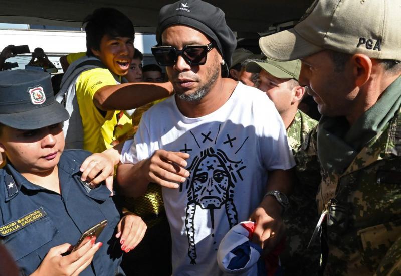 Ronaldinho poručio: Zatvor nije za mene