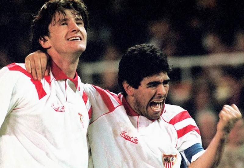 Davor Šuker i Diego Maradona dok su nastupali za Sevillu - Stvarnih ili nestvarnih: Ovo je 60 činjenica od Diegu Armandu Maradoni