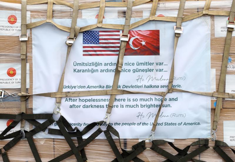 Turska ponovo SAD-u poslala pomoć u medicinskoj opremi - Turska ponovo SAD-u poslala pomoć u medicinskoj opremi