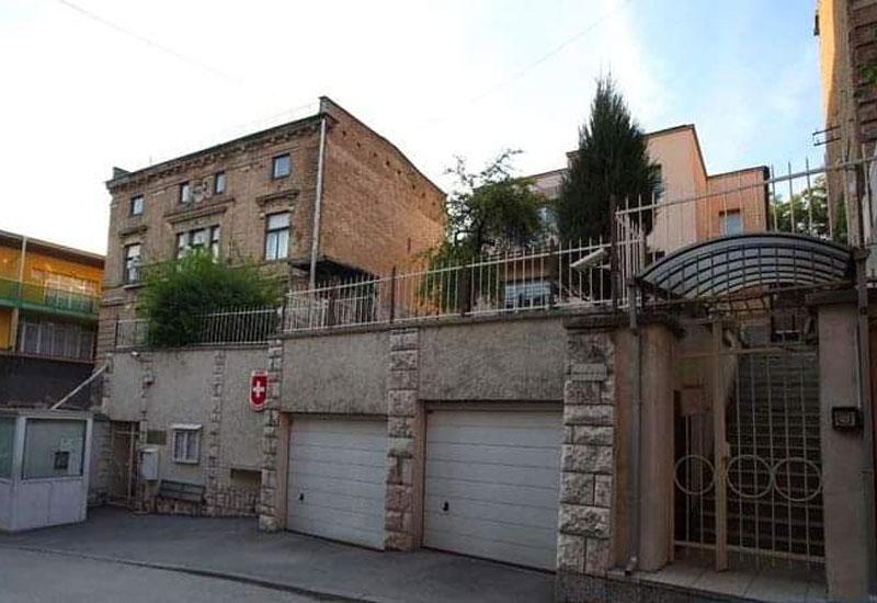 Zgrada bivšeg švicarskog veleposlanstva -  Franjo Topić za 900 tisuća eura kupio kompleks u Sarajevu – odakle novac Napretku?