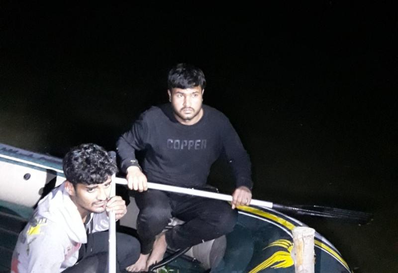 Pokušali krijumčariti migrante u čamcima
