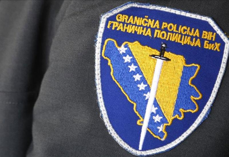 Crnogorac protjeran, a policajac uhićen jer ga je krijumčario