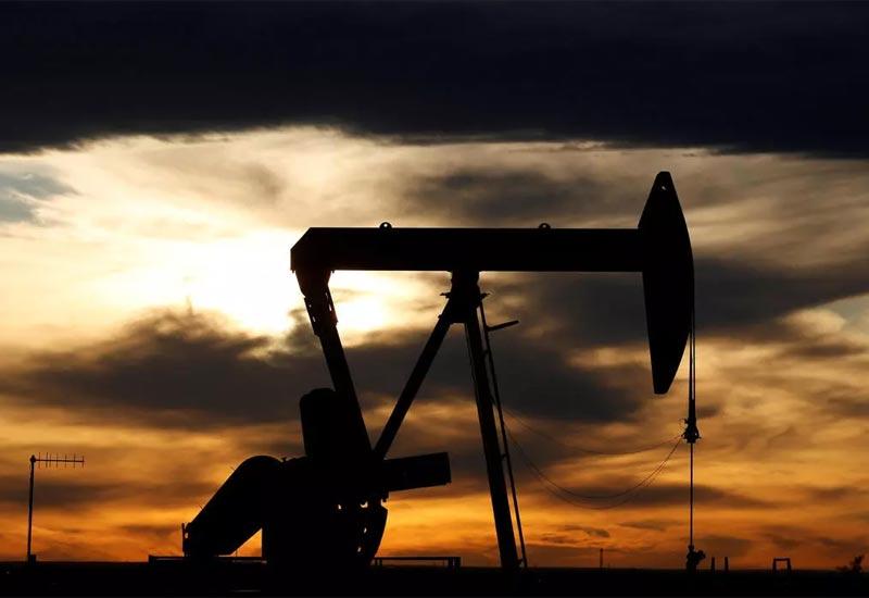Cijene nafte pale ispod 45 dolara, trgovce zabrinjava oporavak potražnje