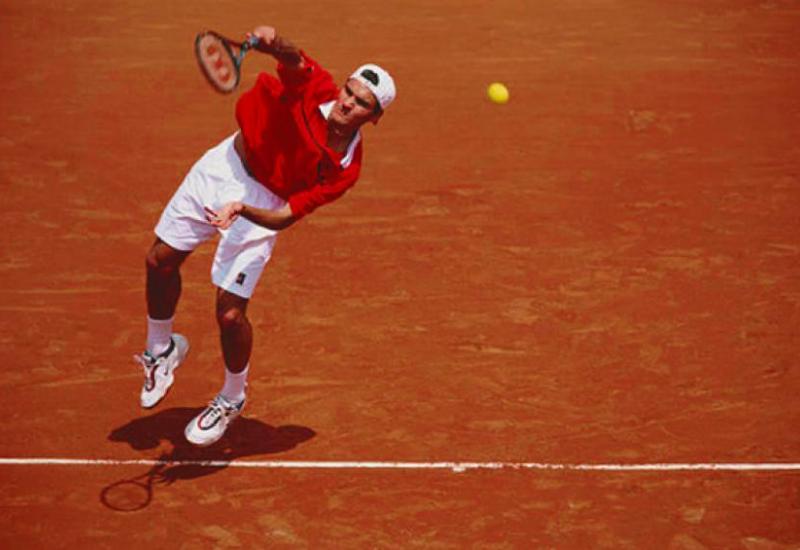 Roger Federer na svom debitantskom meču u Roland Garrosu 1999. godine - Prije točno 21 godinu Federer je debitirao je na Grand Slamu