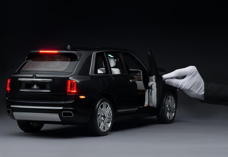 Rolls Royce je na tržištu ponudio model svojeg SUV-a Cullinana u omjeru 1:8 - Rolls Royce za samo 35.000 eura!