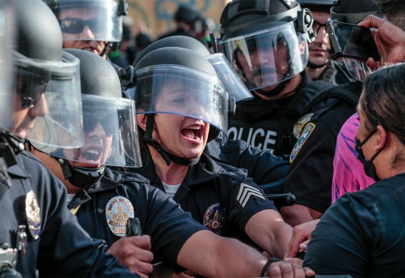 Nakon vala prosvjeda u brojnim gradovima uveden je policijski sat - Američki gradovi produljuju policijski sat, Nacionalna garda na ulicama