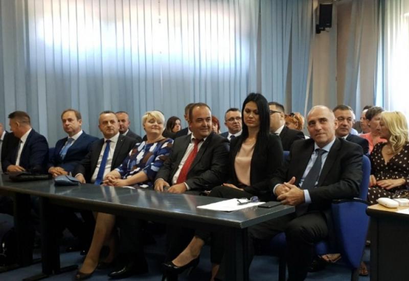 Skupština u Tuzli - Klub Hrvata u Skupštini TK traži provedbu odluke Ustavnog suda FBiH 