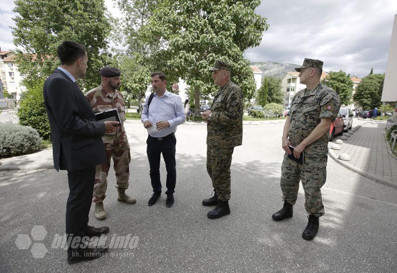 predstavnike NATO-a u posjetu Mostaru - Bešlić predstavnike NATO-a upoznao s idejom o protupožarnoj bazi u Mostaru