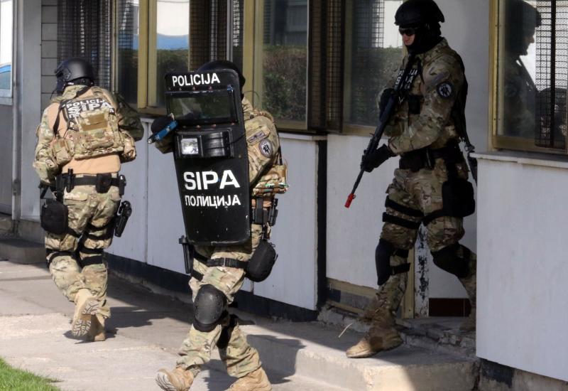 Interpolova potjernica: SIPA u Mostaru uhitila dvije osobe