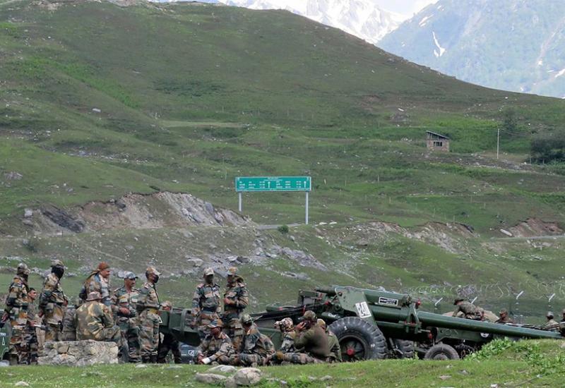 Sukob Indije i Kine, ubijeno najmanje 20 vojnika