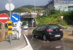 Snažna oluja pogodila Mostar: Razbacane terase, poplavljene ceste, odron prema Raštanima