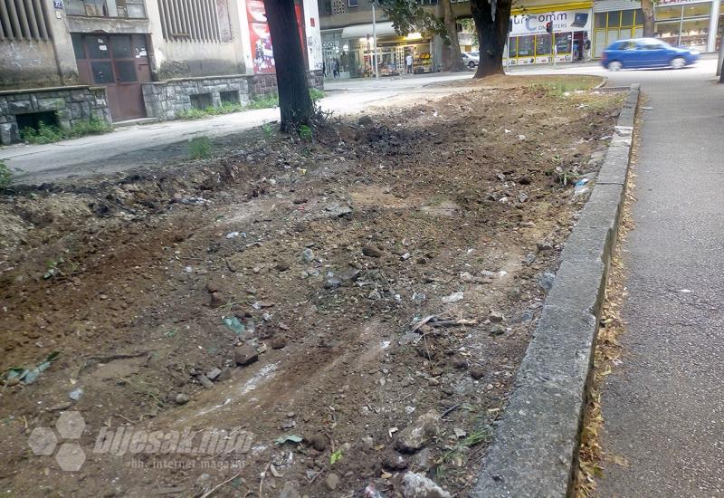 Započeli radovi u Zvonimirovoj ulici - Nakon više od 5 godina: Uređuje se površina u Zvonimirovoj ulici