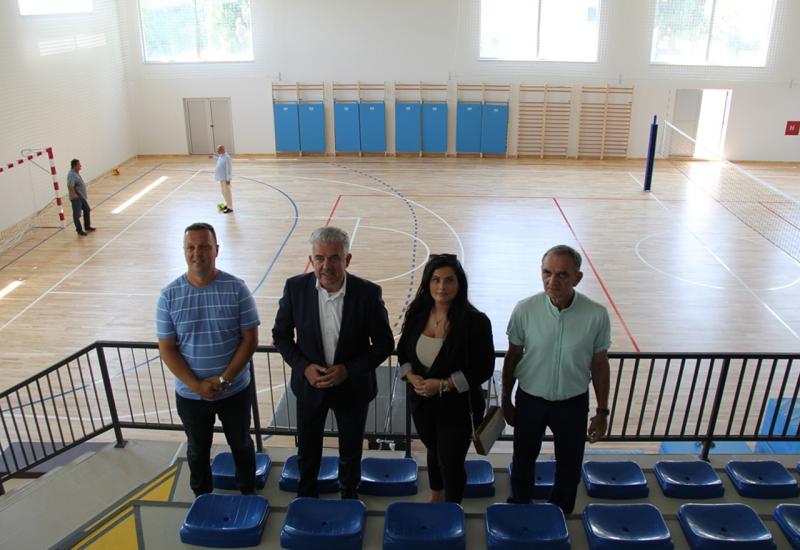 Završena dvorana škole u Rodoču: Uloženo 200.000 KM