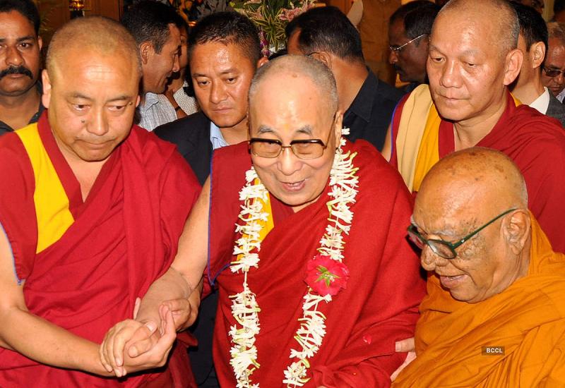 Dalaj Lama napunio 85 godina i objavio prvi album