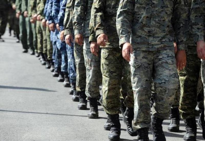 Hrvatska razmišlja o vraćanju vojnog roka 