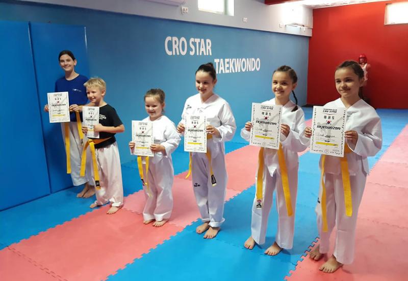 Taekwondo klub Cro Star: 48 kandidata steklo svoje novo zvanje