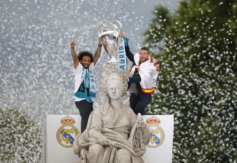 Samo rijetki navijači Real Madrida na Plaza de Cibelesu