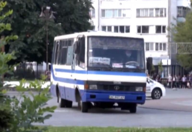 Talačka kriza u Ukrajini: Naoružani muškarac zatočio 20 ljudi u autobusu 