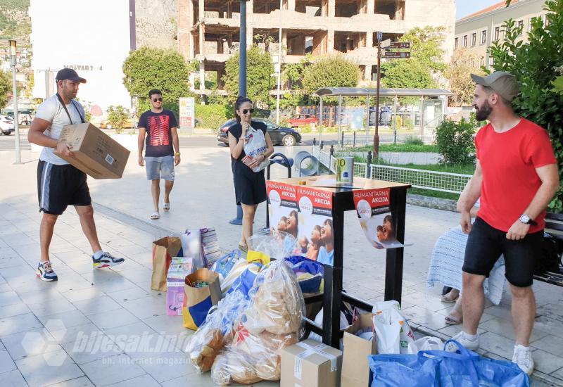 Humanitarna akcija na Španjolskom trgu - Mostarci pokazali toplo srce za potrebite mališane