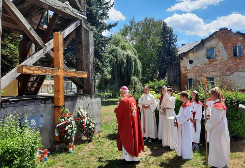 Komemoriran Dan mučenika u Drvaru