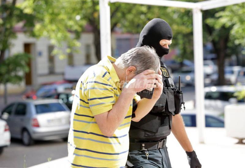 Privođenje u prostorije FUP-a - Mostar: Određen pritvor desetorici uhićenim u akciji STEP