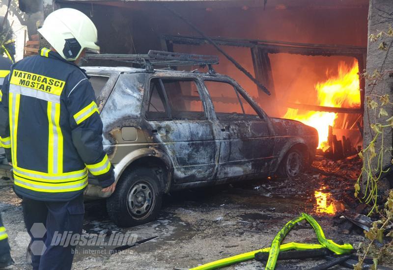 Mostar: Izgorjeli garaža i automobil - Mostar: Izgorjeli garaža i automobil