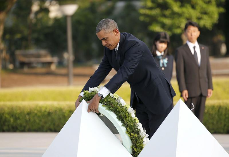 D Barak Obama položio vijenac u memorijalnom parku u tom japanskom gradu - 75 godina od atomskog napada na Hirošimu