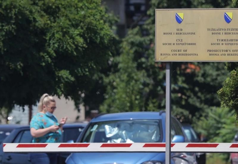 Mehmedika, Berković i Mezetović negirali krivicu za neovlašteni promet oružja
