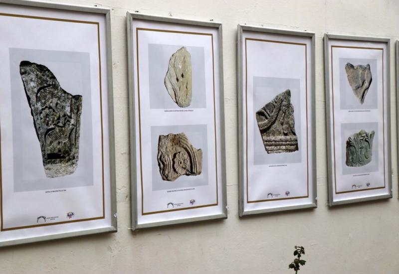 Iz zbirke Muzeja Hercegovine predstavljeni kameni ulomci iz antike - Iz zbirke Muzeja Hercegovine predstavljeni kameni ulomci iz antike