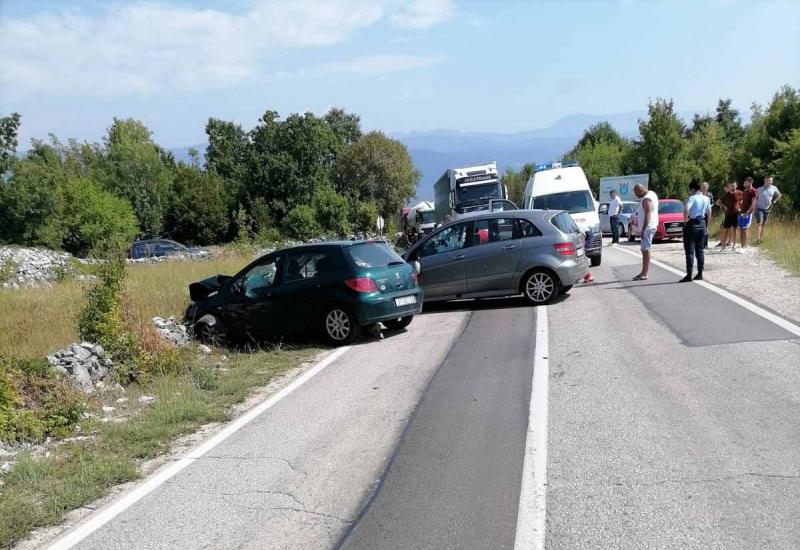 Put Široki Brijeg – Grude: Tri osobe ozlijeđene