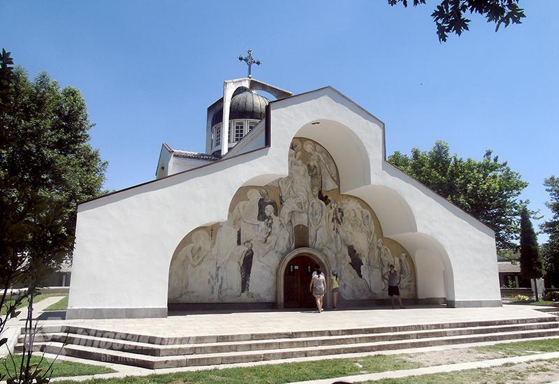 Vangina crkva - Rupite: Baba Vanga, čudotvorna vrela i monumentalni grad Filipa II. Makedonskog