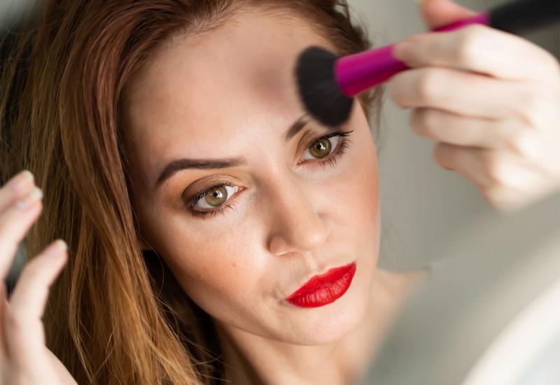 Sedam make-up mitova u koje većina žena još uvijek vjeruje
