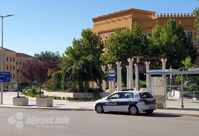 Policija na ulicama Mostara - Policija spriječila navijački sukob u Mostaru