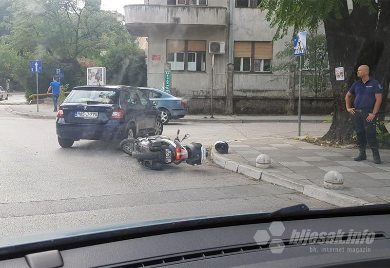  - Mostar: Škodom srušio policajca