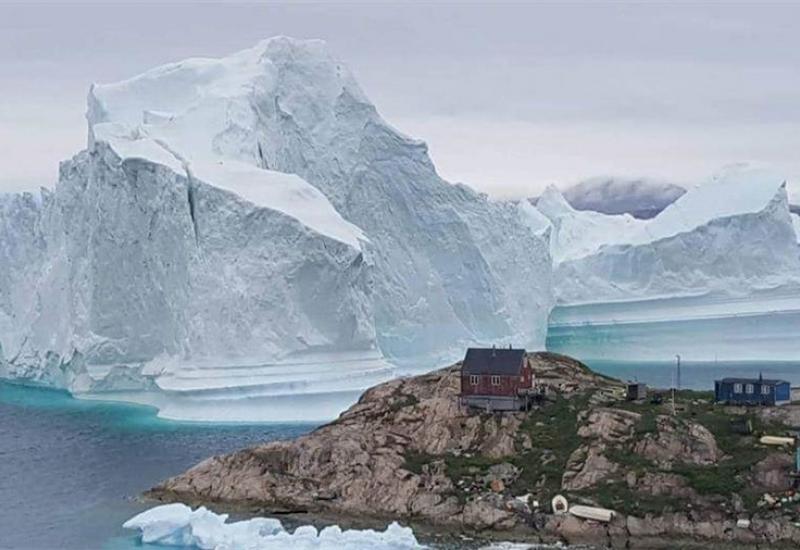 Golemi ledenjak s Antarktike mogao bi udariti u britanski otok