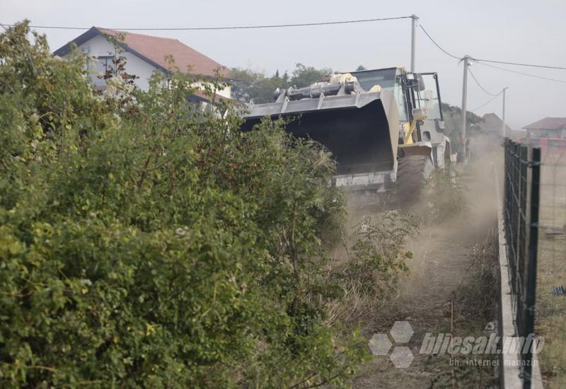 Požar u Krivodolu: Mještani spasili selo - Mjestani spasili selo